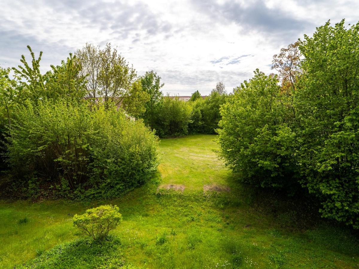 Feriendorf Rugana - Klassik Appartement Mit 1 Schlafzimmer B21 Dranske Esterno foto